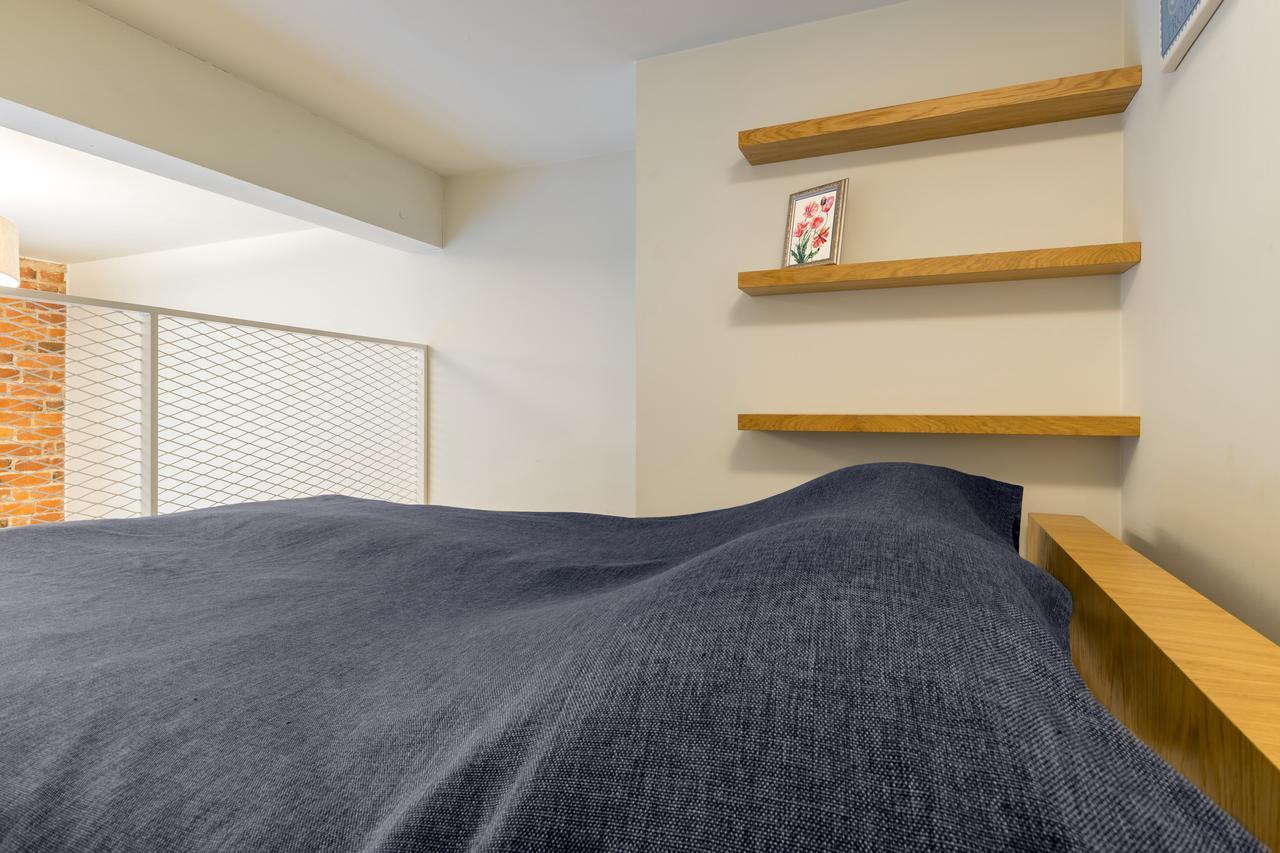 Apartment 14 *